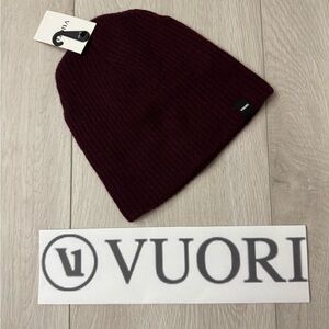 VUORI Manchester Beanie in a wool cashmere blend. Color is burgundy merlot - NEW